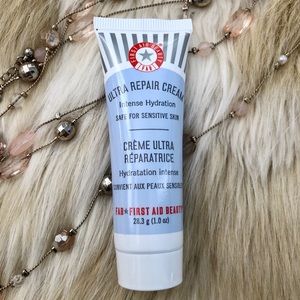 First Aid Beauty Ultra Repair Cream